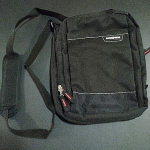 Swiss Gear Shoulder Bag, Compact